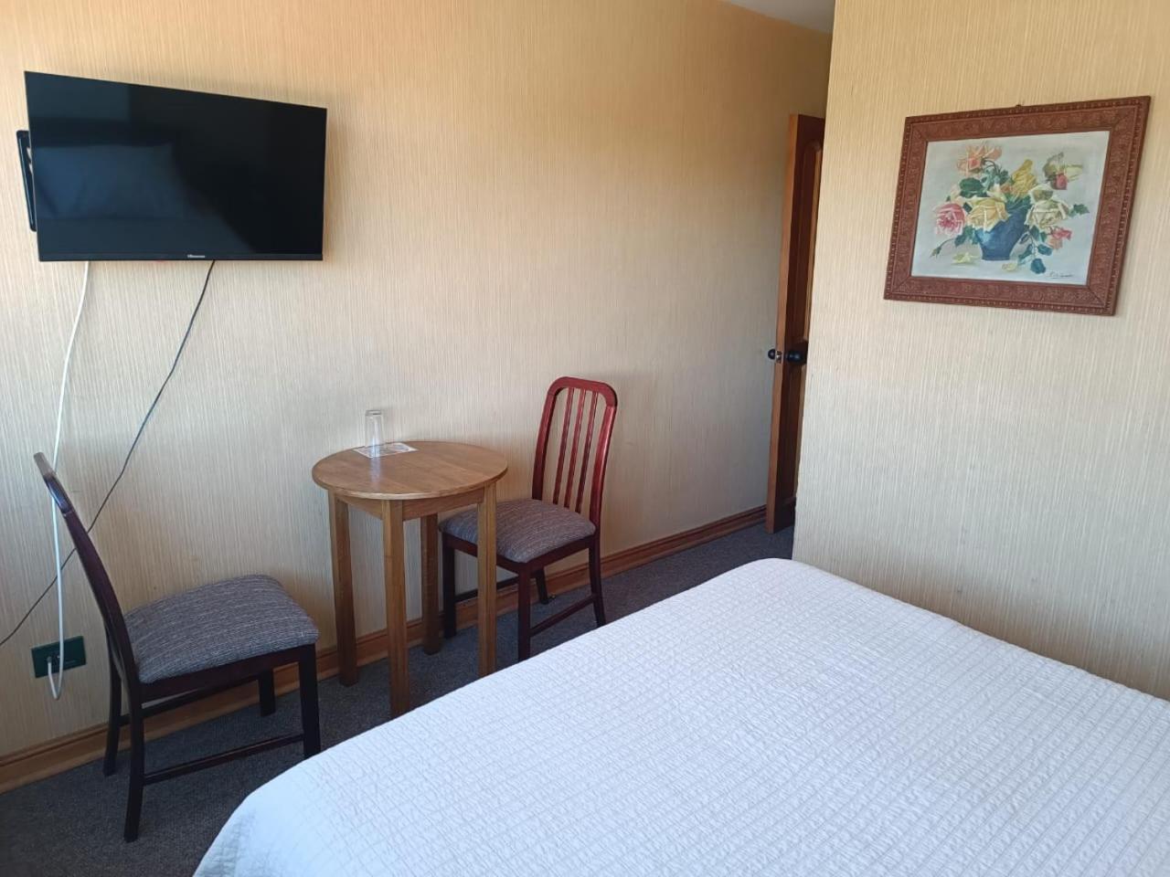 Hotel Antupiren 푸에르토몬트 외부 사진