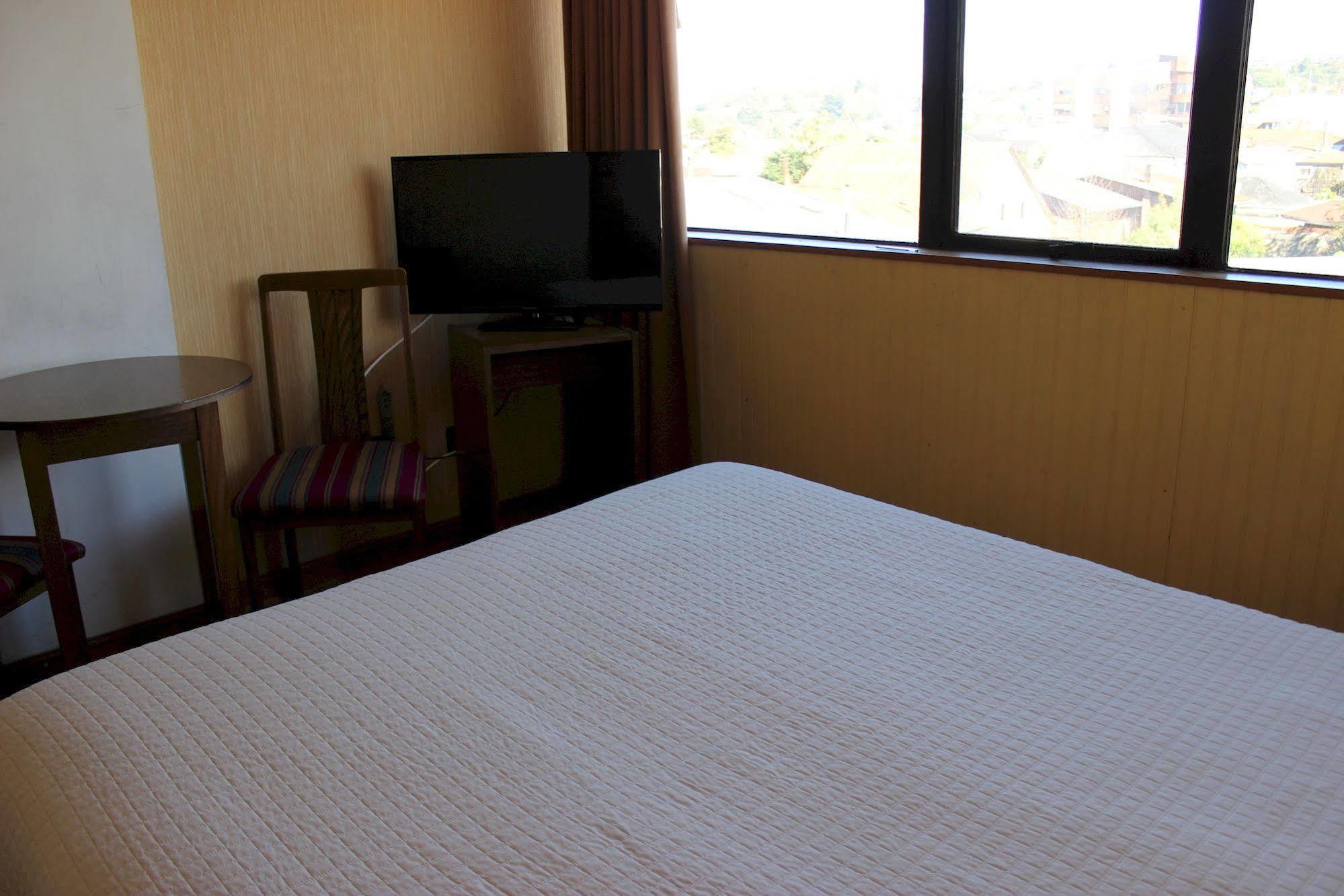 Hotel Antupiren 푸에르토몬트 외부 사진