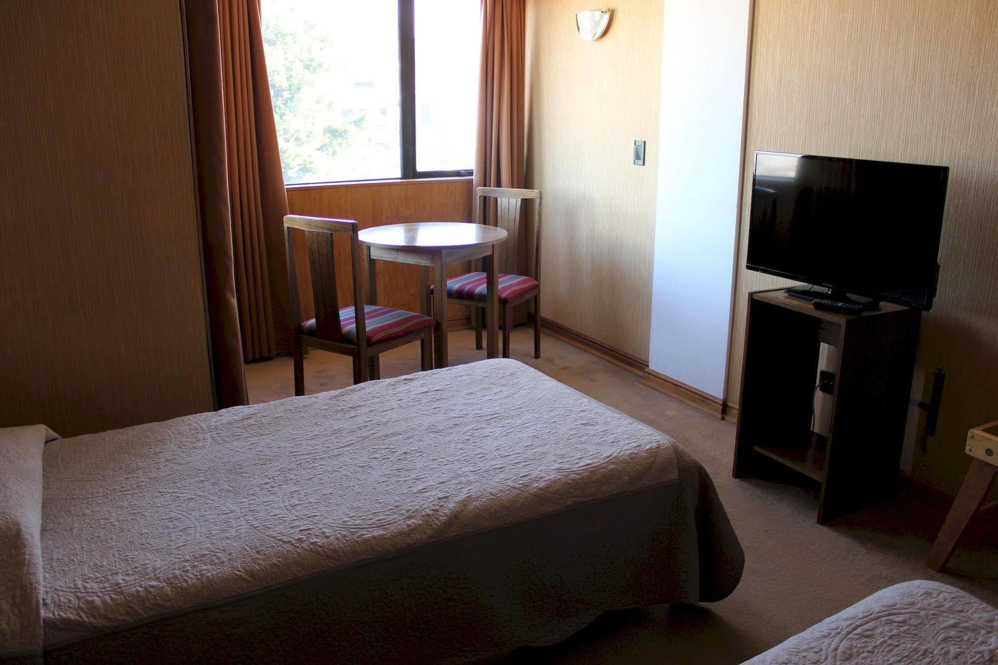 Hotel Antupiren 푸에르토몬트 외부 사진