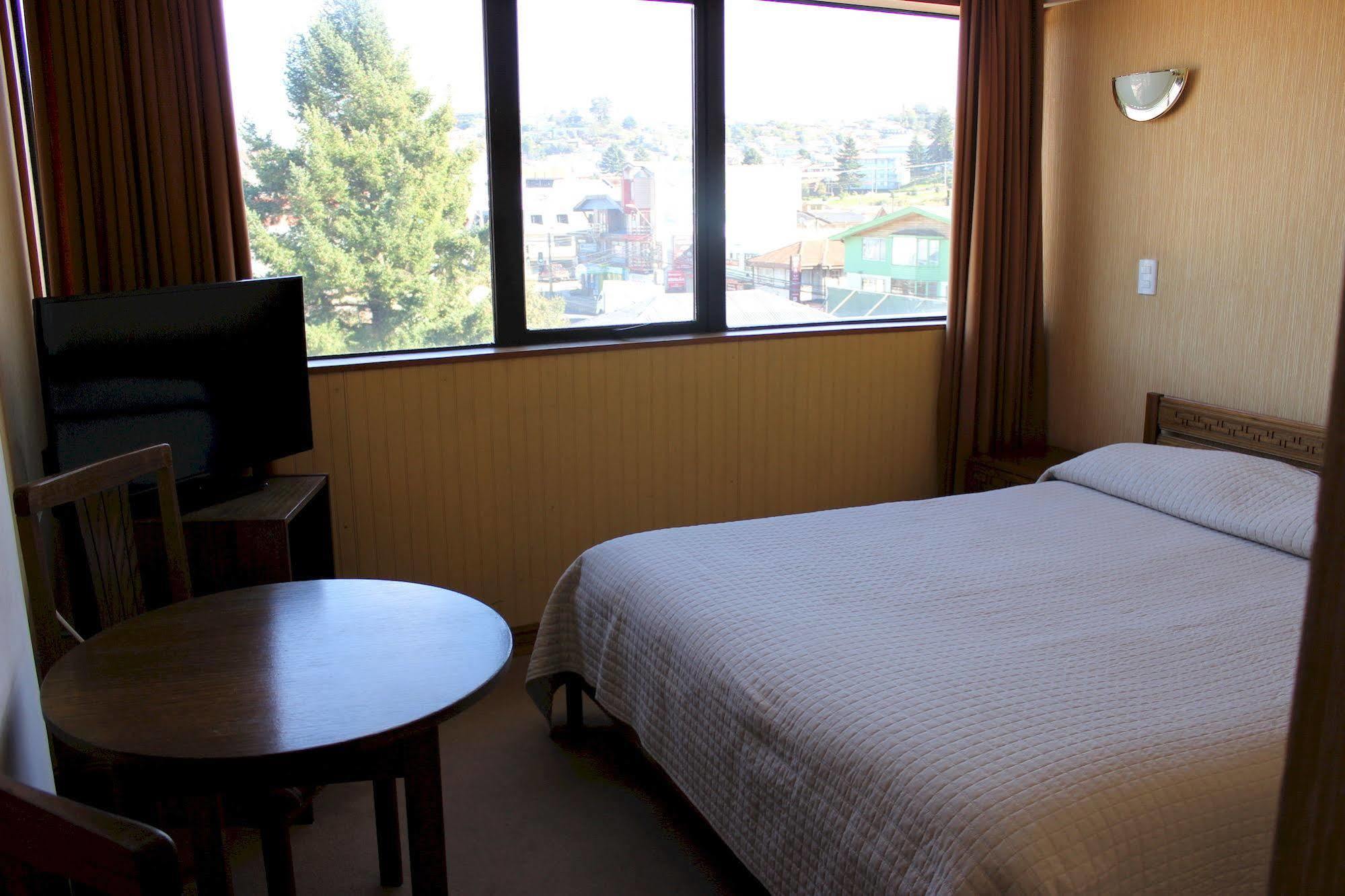 Hotel Antupiren 푸에르토몬트 외부 사진