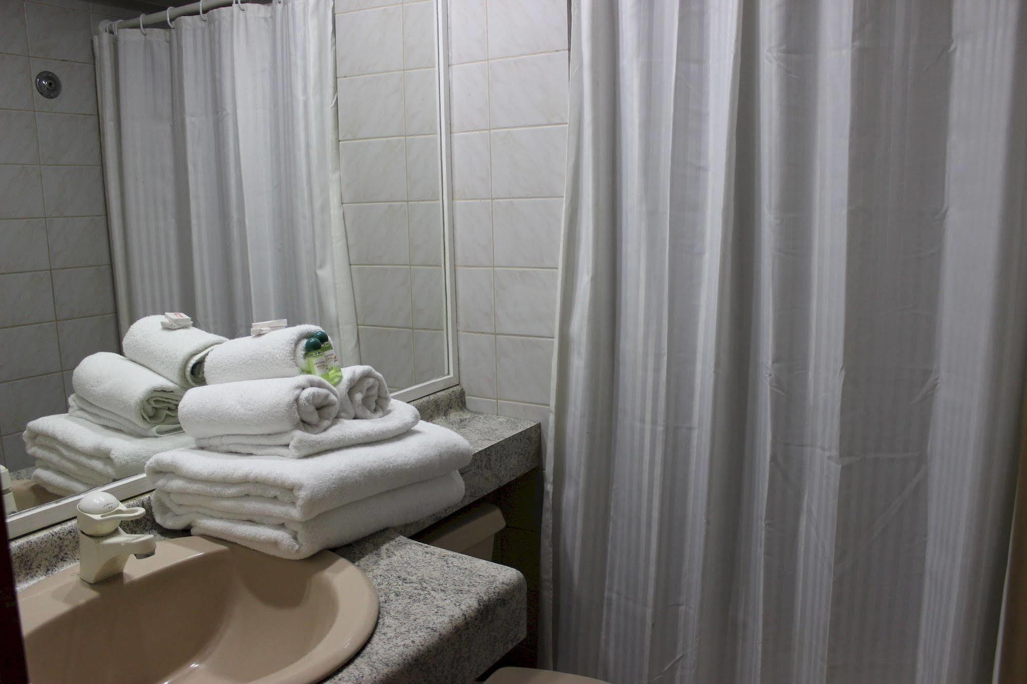 Hotel Antupiren 푸에르토몬트 외부 사진