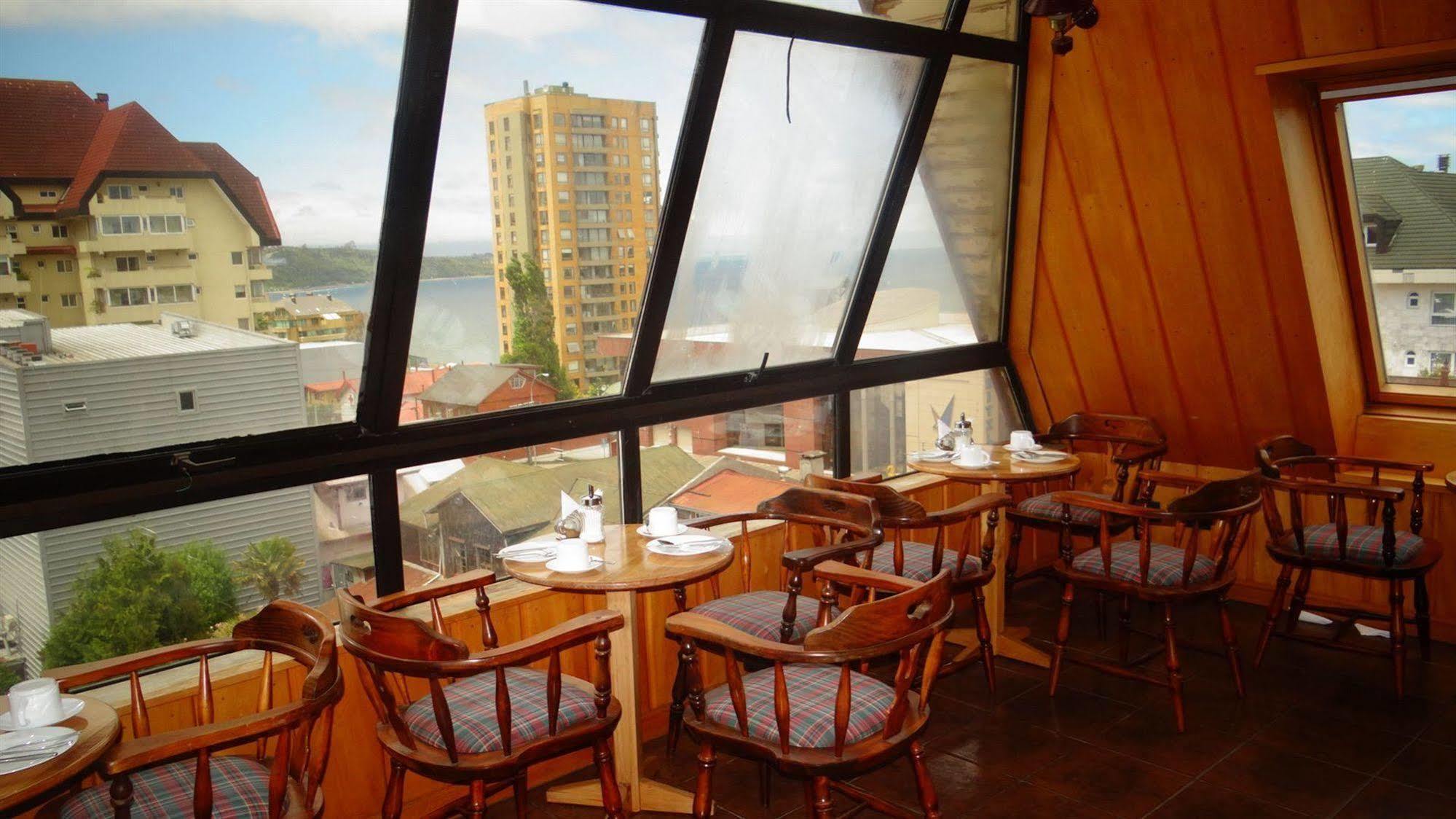 Hotel Antupiren 푸에르토몬트 외부 사진