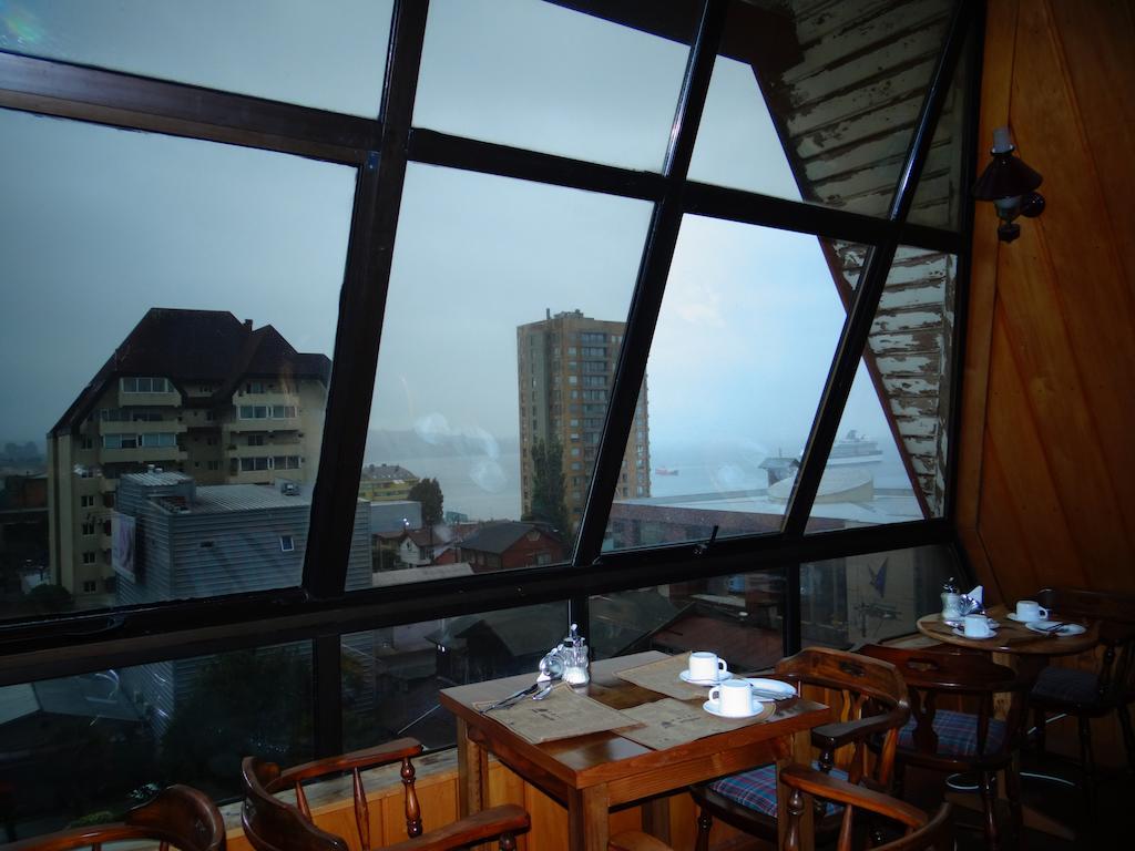 Hotel Antupiren 푸에르토몬트 외부 사진