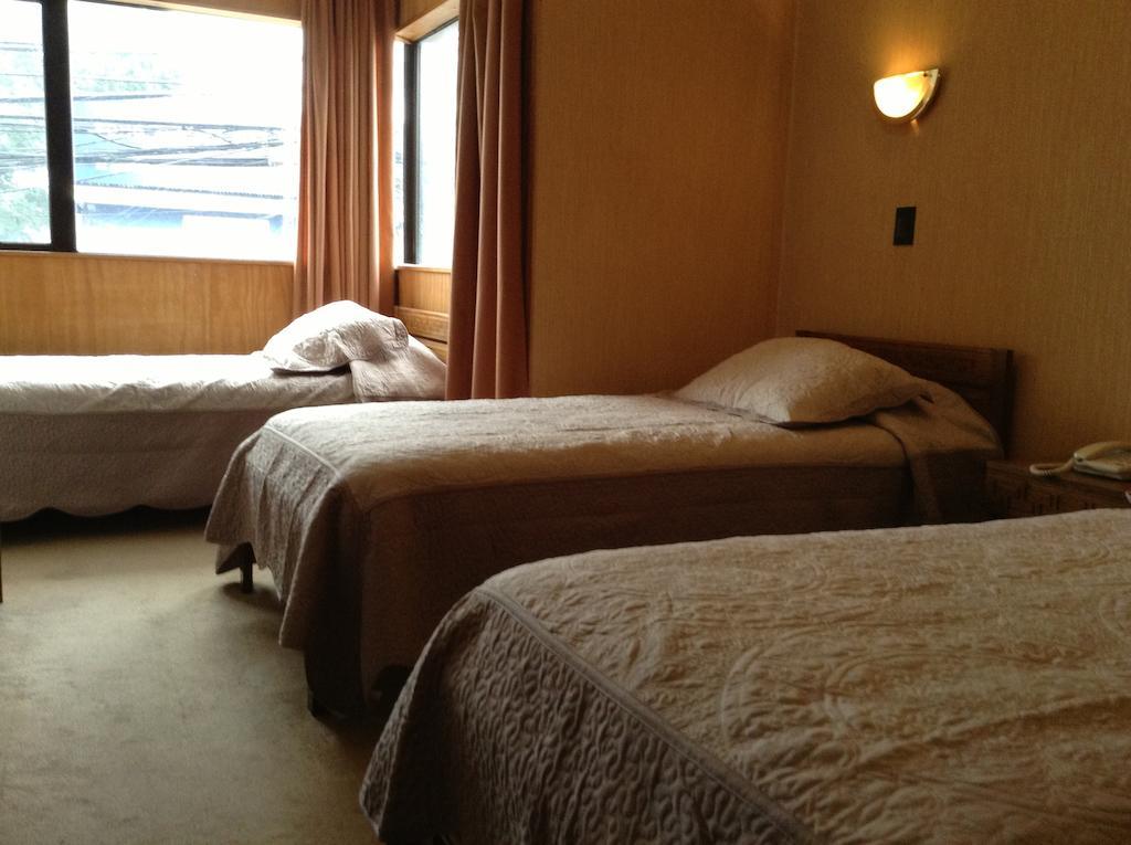 Hotel Antupiren 푸에르토몬트 외부 사진